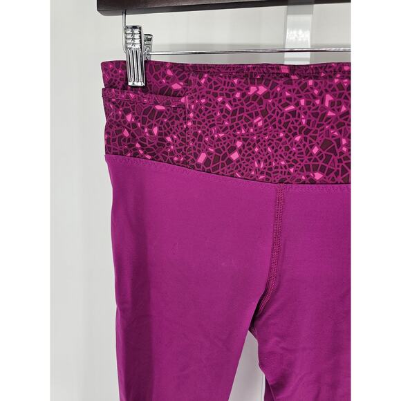 lululemon Real Quick Tight Size 6 Regal Plum Luxtreme 7/8 Length - Picture 2 of 5